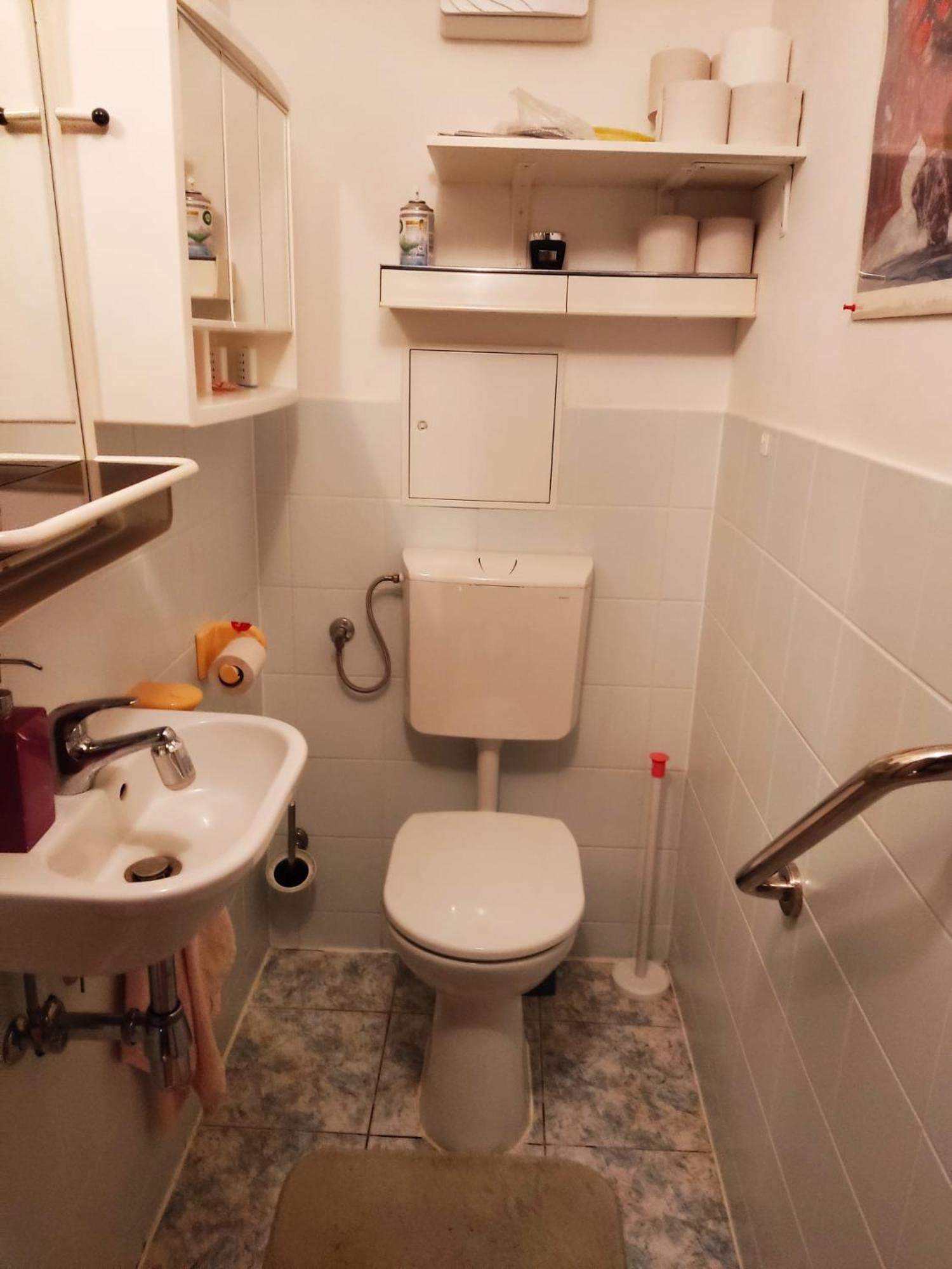 Ruhiges In Guter Lage In Gazde/Camere de închiriat